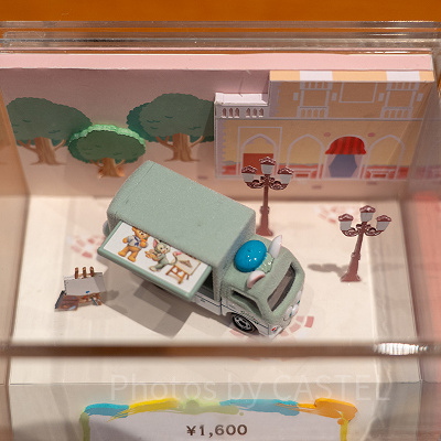 ジェラトーニワゴン（上）