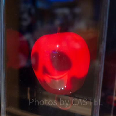 光る毒リンゴ（光ったところ）