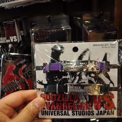 ゴジラ対エヴァンゲリオンブレスレットセット