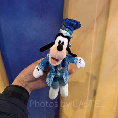 グーフィーぬいぐるみバッジ(ディズニーシー25周年グッズ)