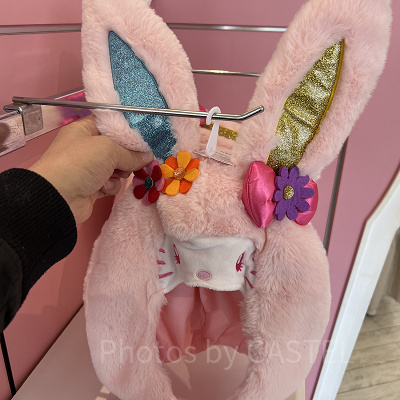 ハローキティのイースターぬいぐるみハット