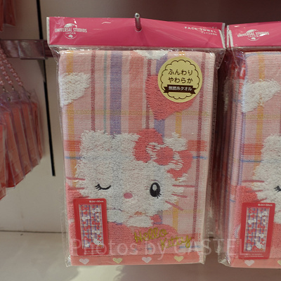 ハローキティのフェイスタオル