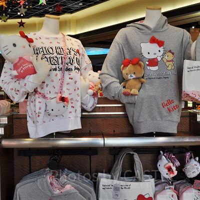 ハローキティ「Hello Kitty’s Sweetest Day Ever」ディスプレイ