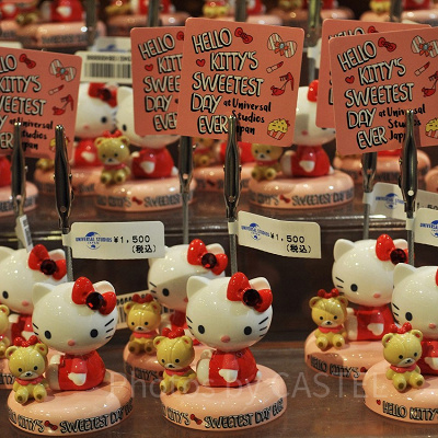 ハローキティ「Hello Kitty’s Sweetest Day Ever」メッセージスタンド