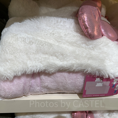 キティのフード付きポンチョ