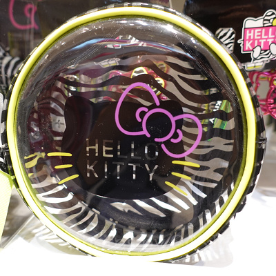 ハローキティ　リアルアニマルポーチ