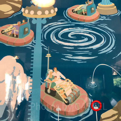 アクアトピアのポスターに隠れミッキー