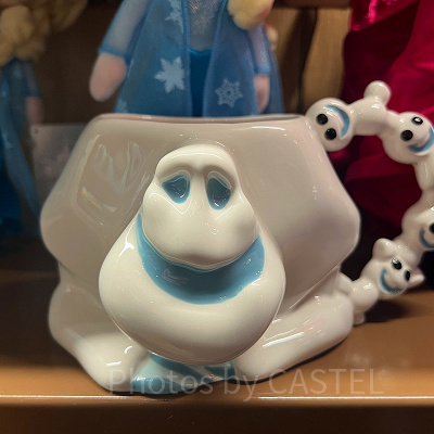 香港ディズニーアナ雪グッズ：マシュマロウ型マグカップ