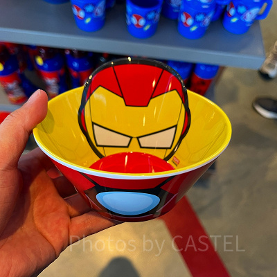 香港ディズニーマーベルグッズ:アイアンマンのプラスチック皿