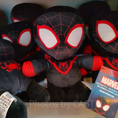 香港ディズニーマーベルグッズ：マイルス版スパイダーマンのぬいぐるみ（S）