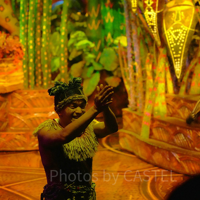 香港ディズニーのショー・パレード：人（演者）もまたショーの主役の1人