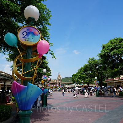 香港ディズニー20周年:エントランスの装飾
