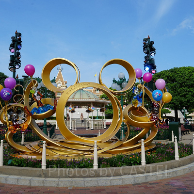 香港ディズニー20周年:メインストリートUSAの装飾