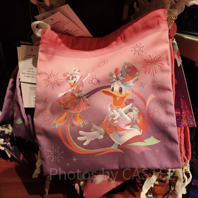 香港ディズニー20周年「ミッキー&フレンズ・グランドセレブレーショングッズ」:きんちゃく袋