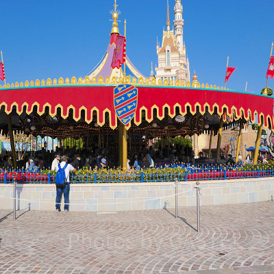 香港ディズニーランドのアトラクション:シンデレラ・カルーセル
