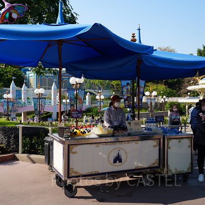 香港ディズニーランドのレストラン：ファンタジーランドのフードカート