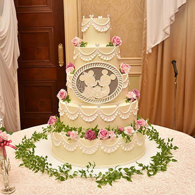 ホテルミラコスタのウェディングケーキ