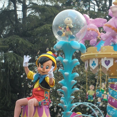 ここまで読むと、このピノキオも憎たらしく見えちゃったりして……いえいえ、続きをどうぞ。