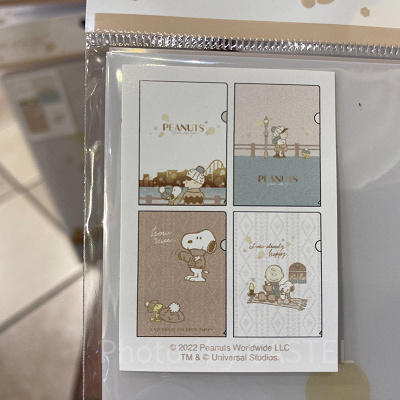 スヌーピーのクリアファイルセット（4枚組）／USJクリスマスグッズ2022