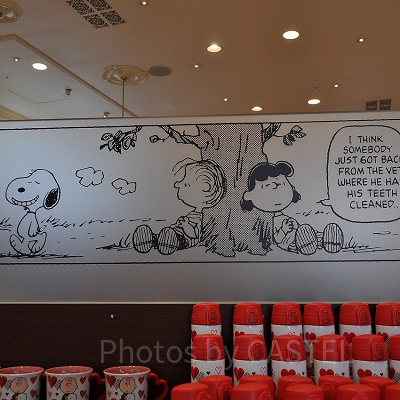 スヌーピーコーナーストアの店内ディスプレイ／USJ