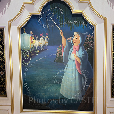 フェアリーゴッドマザーの絵画には･･･？