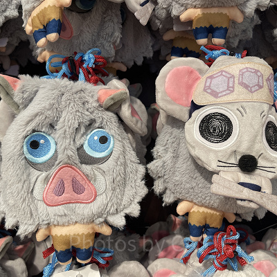 伊之助とムキムキねずみのきんちゃく(USJ×鬼滅の刃 刀鍛冶の里編&柱稽古編グッズ)