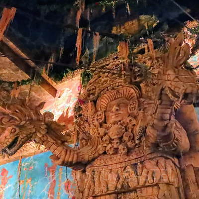 インディ・ジョーンズ・アドベンチャーの神殿内