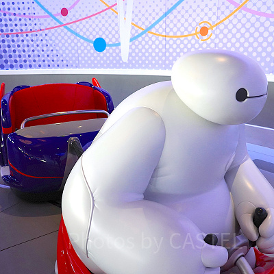 操縦するのは「ケア・ロボット」