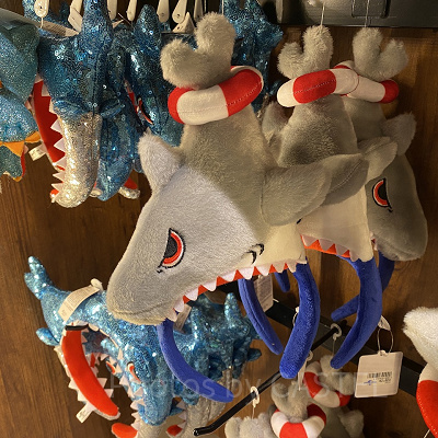 浮き輪つきジョーズのカチューシャ　