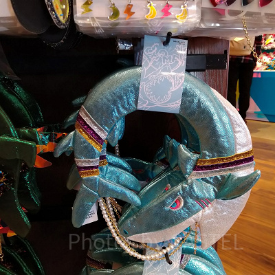 ジョーズネックレス