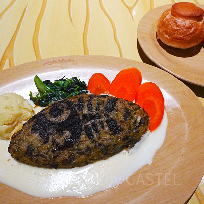 キノピオカフェ：フィッシュボーン・白身魚のムニエル