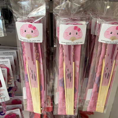 キティの扇子
