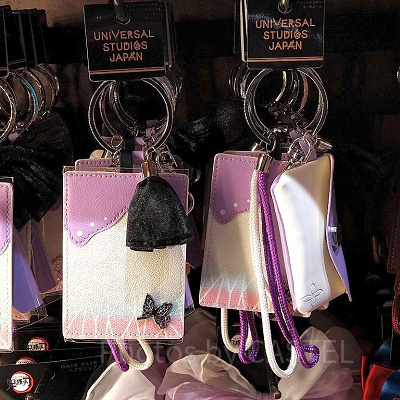 胡蝶しのぶのチケットホルダー&ポーチキーチェーンセット