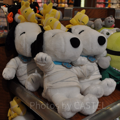 「KOWAKAWA　HALLOWEEN」スヌーピーぬいぐるみ