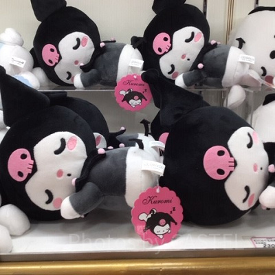 クロミ　ねそべりむにゅぐるみ