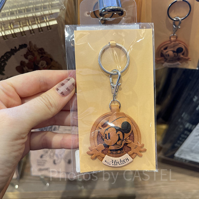 レザーキーホルダー