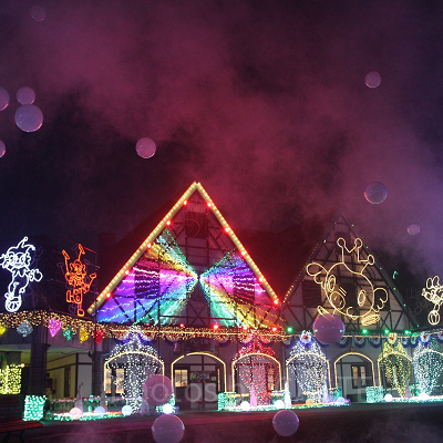 光と音楽とスモークのショータイム