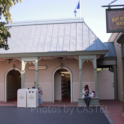 東京ディズニーランドのコインロッカー一覧