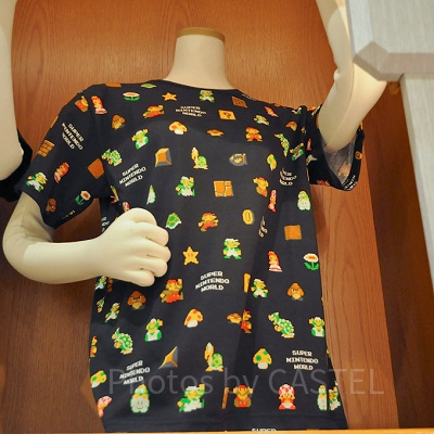 マリオのキャラクター総柄Tシャツ