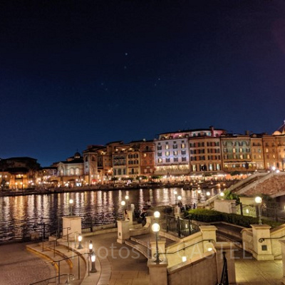 夜のメディテレーニアンハーバー