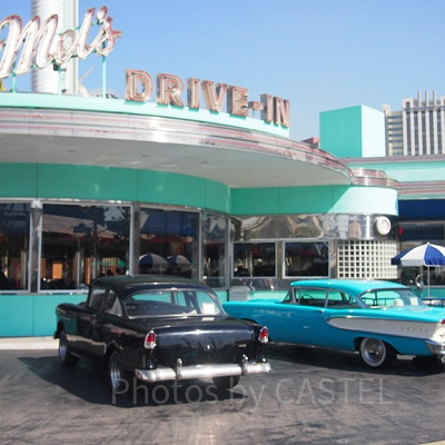 メルズ・ドライブイン