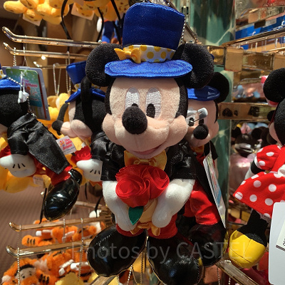 ミッキーバースデーぬいぐるみバッジ