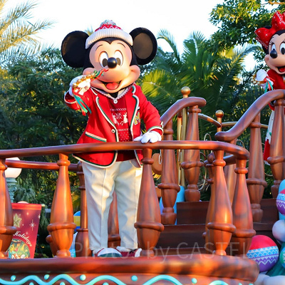 ミッキー＆フレンズのグリーティングパレード：ディズニー・クリスマス