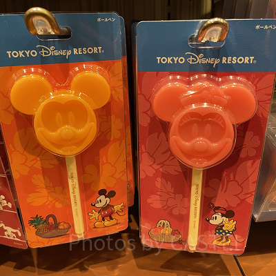 ミッキーアイスバーのボールペン（写真左）