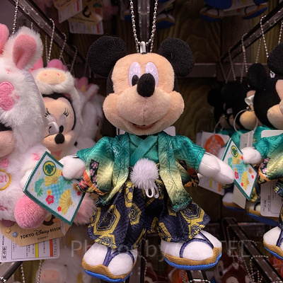 ミッキーぬいぐるみバッジ