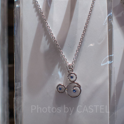 ミッキーシンプルネックレス