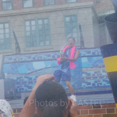 ミニオンクールファッションショー／多量の水と雪すぎて視界がほぼゼロに