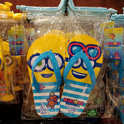 ミニオン「ENJOY the SEA」シリーズのキッズ用ビーチサンダル