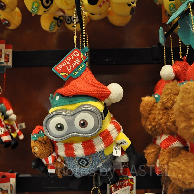 MINION MERRY CHRISTMASボブのぬいぐるみキーチェーン（ボールチェーン）