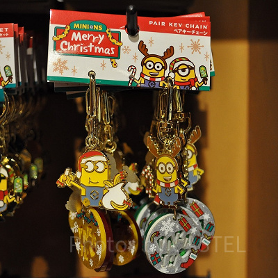 MINION MERRY CHRISTMASペアキーチェーン